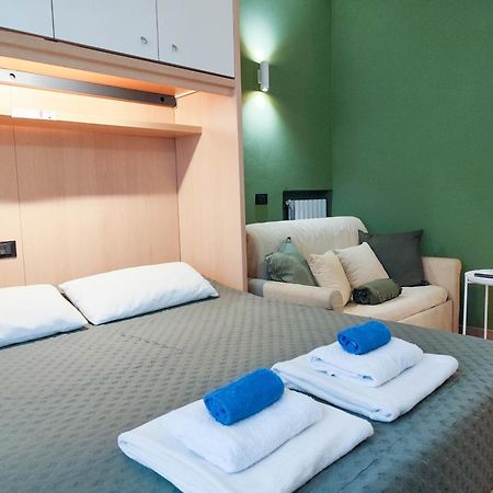 Apartmán Nel Centro Di Desenzano Desenzano del Garda Exteriér fotografie