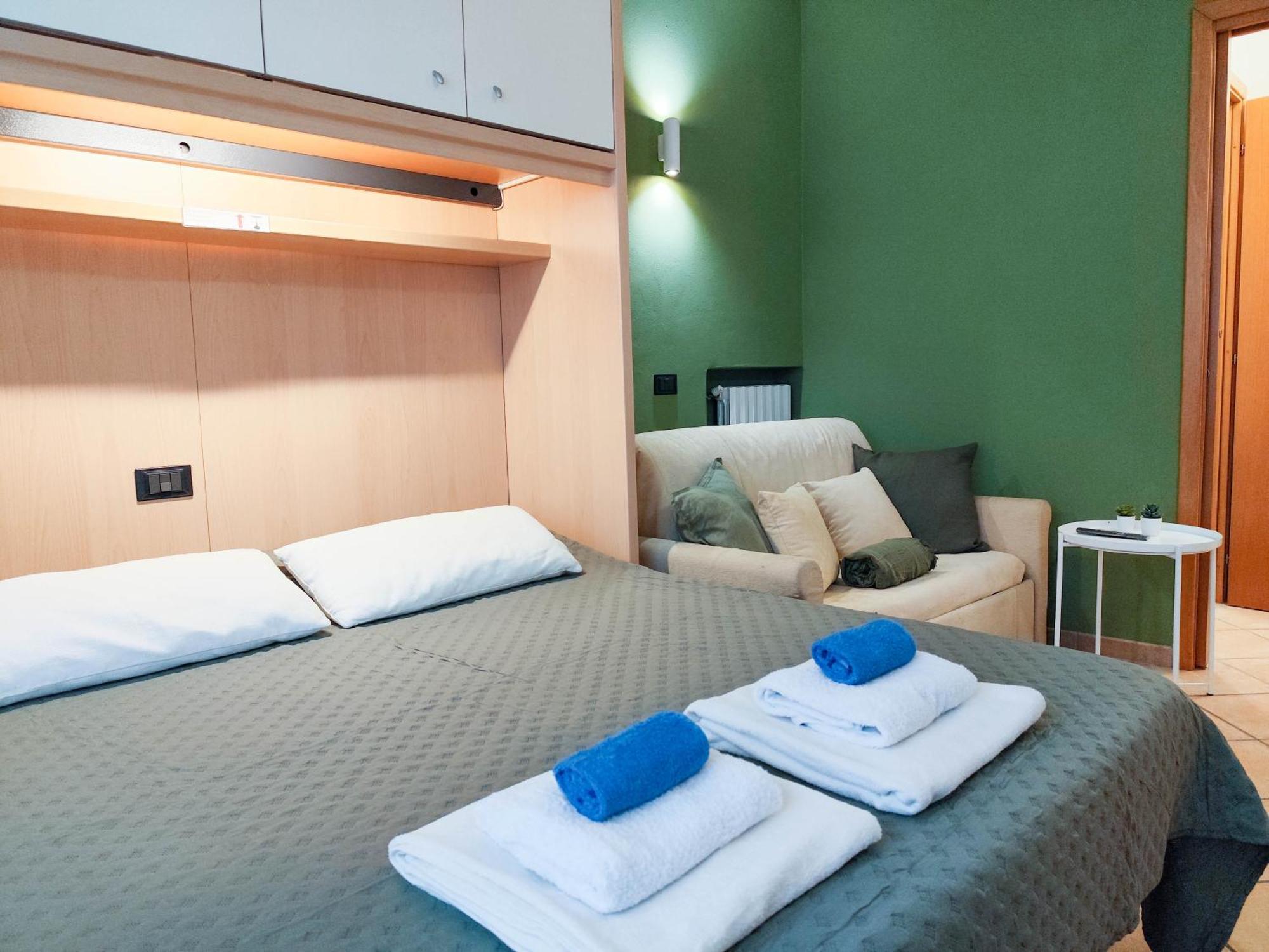 Apartmán Nel Centro Di Desenzano Desenzano del Garda Exteriér fotografie